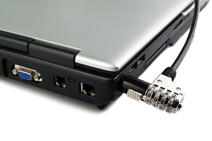 canstockphoto8729567-laptoplocked